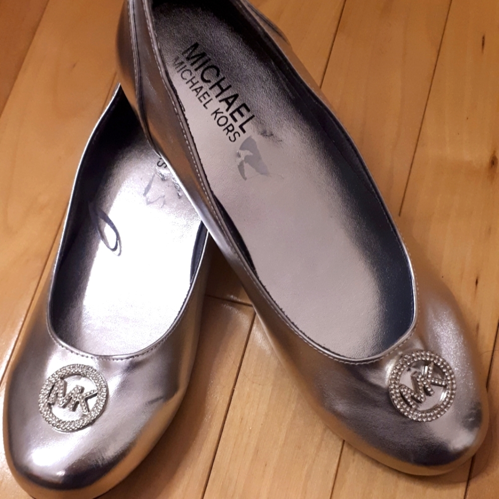 MK FLATS